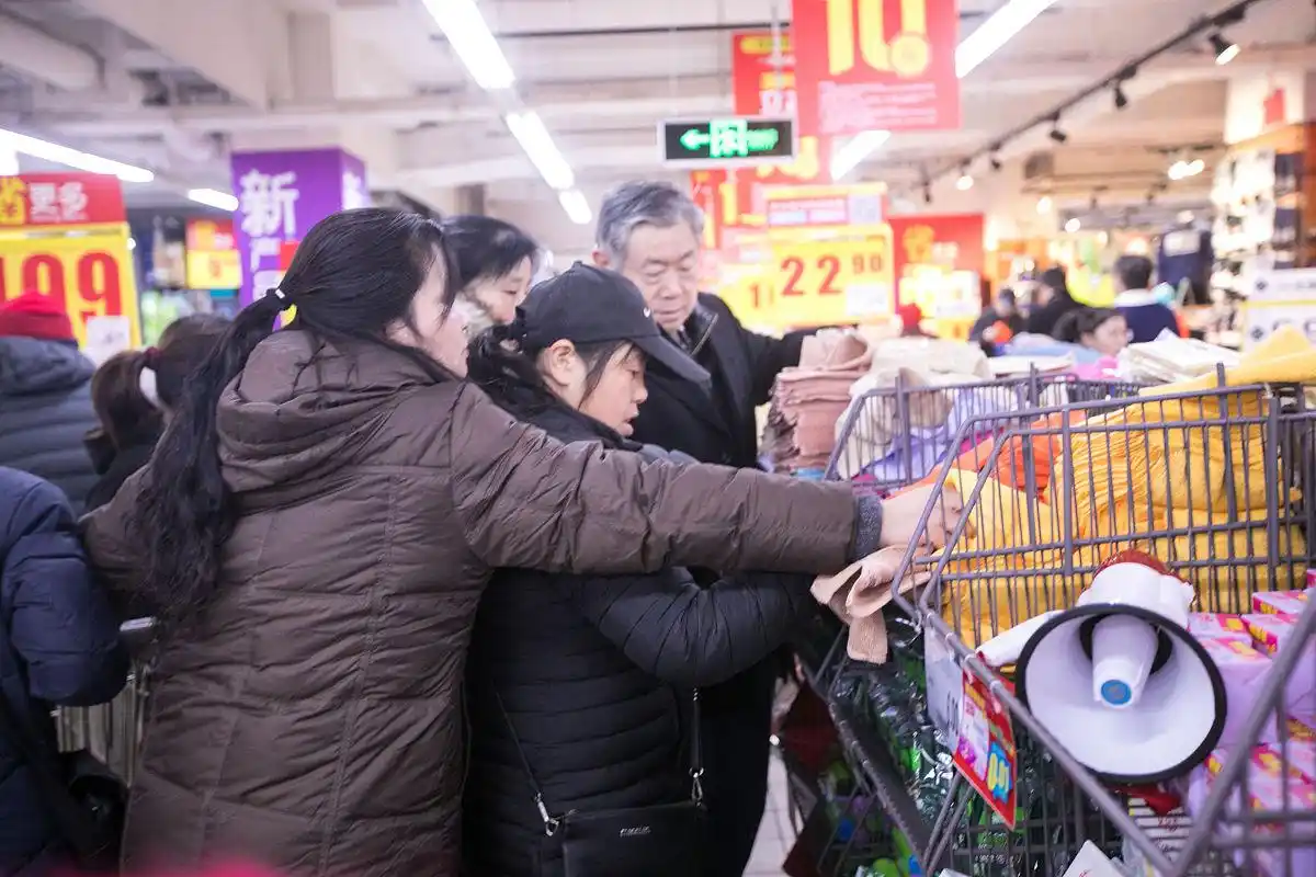 理性消费品质生活_整行消费者总体消费态势消费_平稳开局消费市场